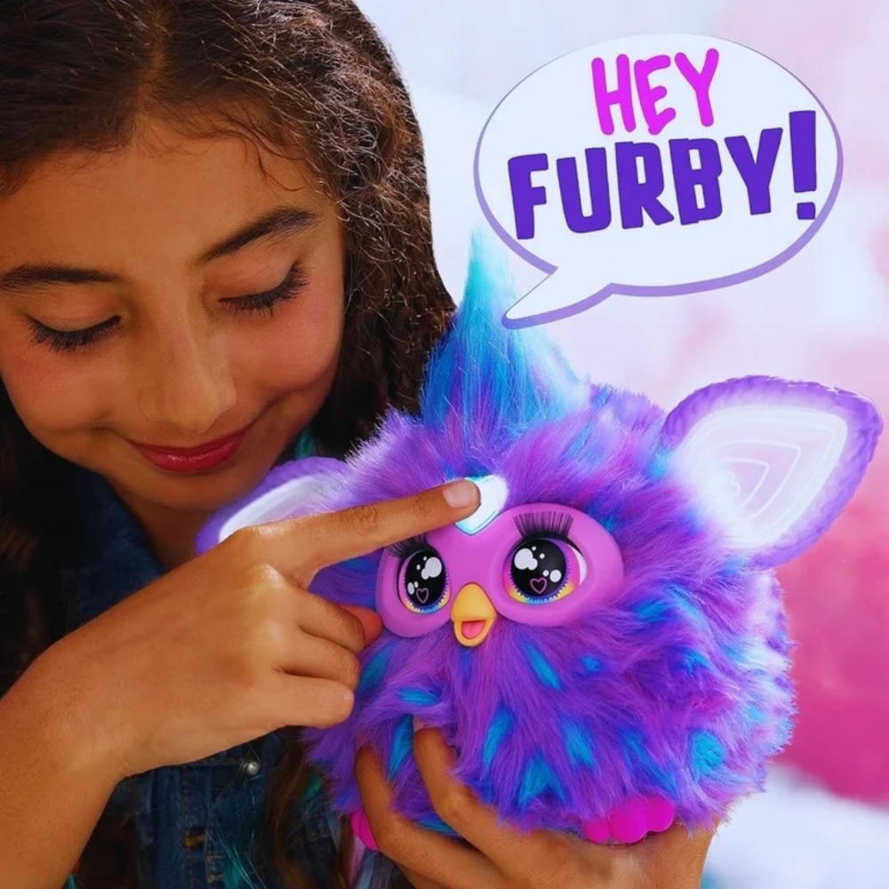 Furby Plush Interactive Toy - Picture 4 of 5
